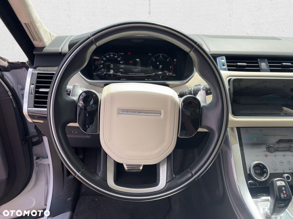 Land Rover Range Rover Sport - 16