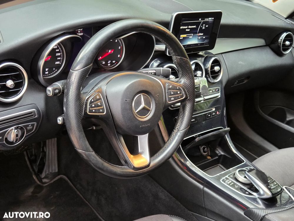 Mercedes-Benz C 220 d 4MATIC Aut. - 14