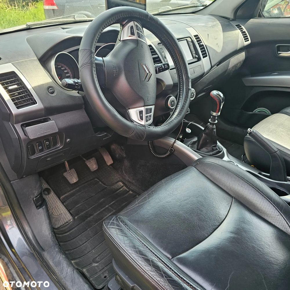 Citroën C-Crosser 2.2 HDi Exclusive - 14