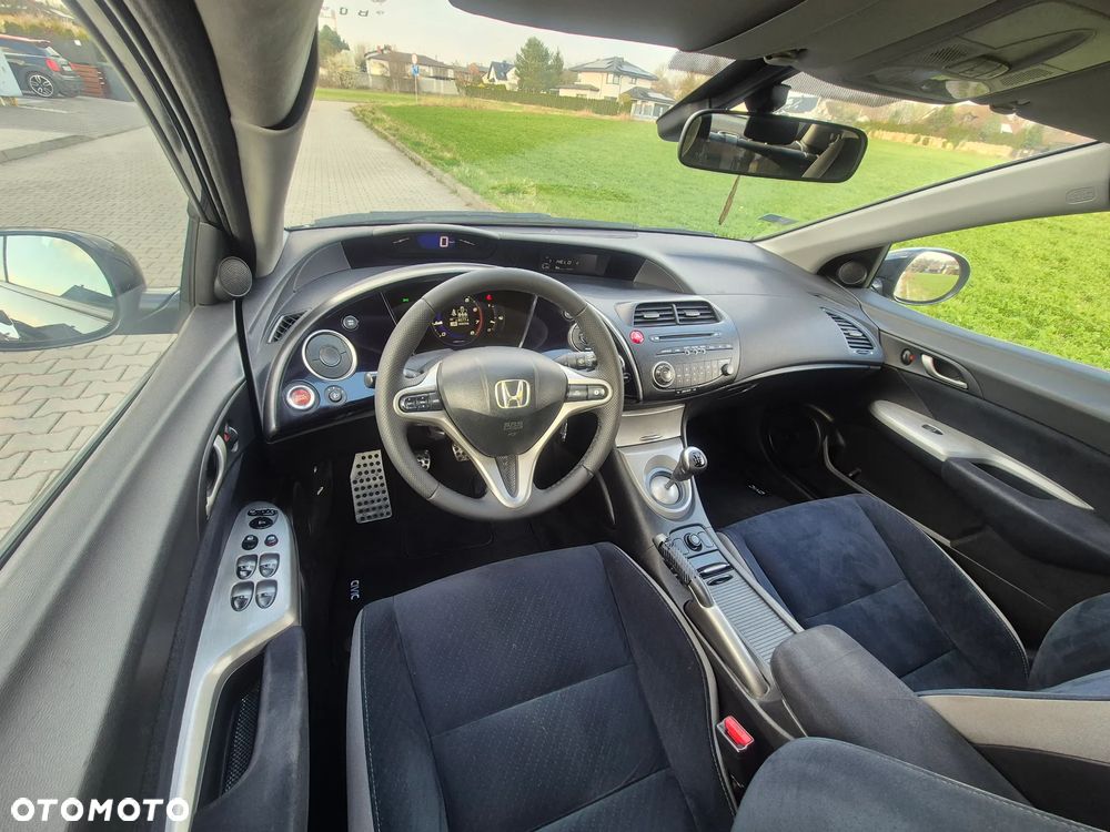 Honda Civic 1.4i-DSi - 23