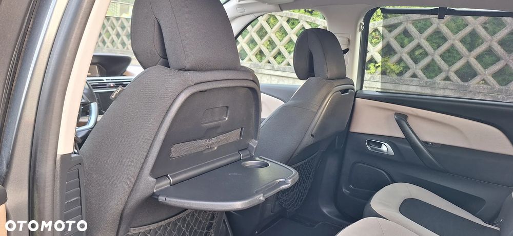 Citroën C4 Picasso e-HDi 115 Intensive - 20