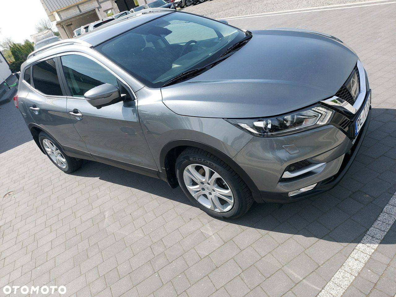 Nissan Qashqai - 6