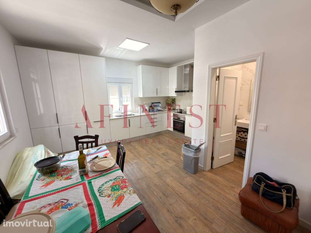 Moradia T4 Exclusiva na Praça de Londres | 220m² | Design Contempor... - Grande imagem: 2/16