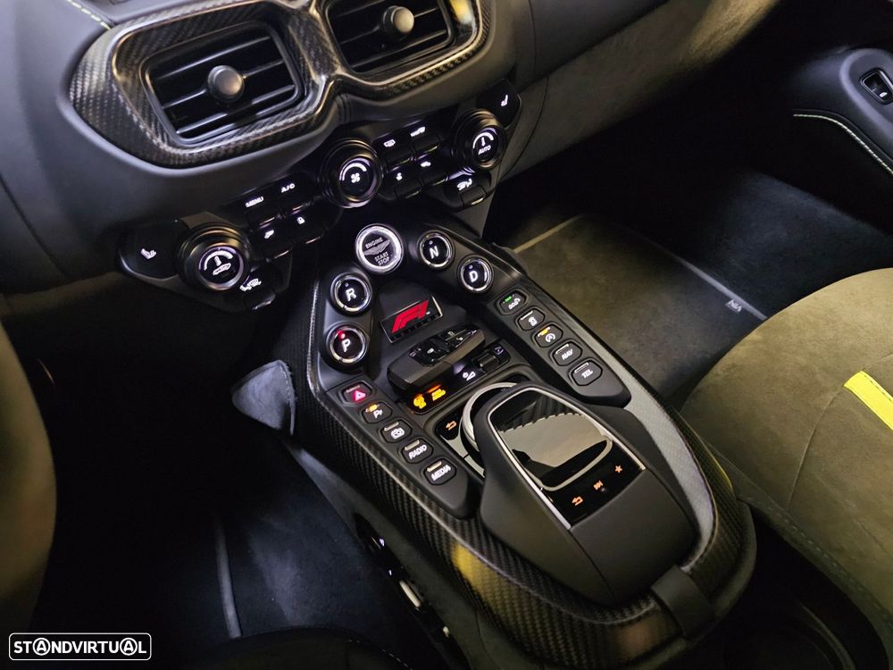 Aston Martin Vantage Coupe V8 F1 Edition - 17