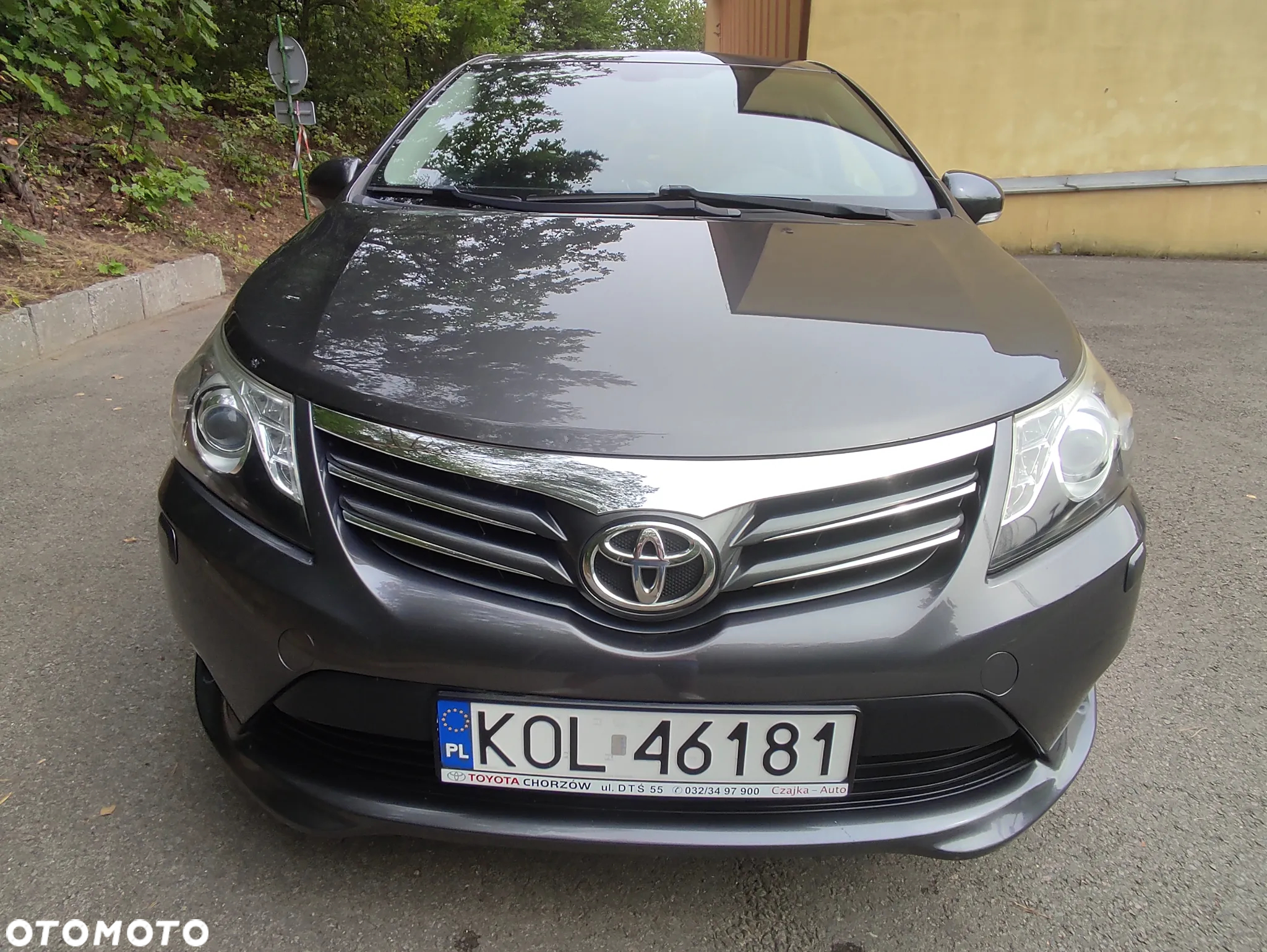 Toyota Avensis 1.8 Premium - 26