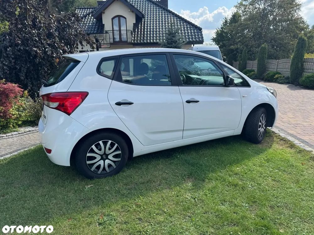 Hyundai ix20 - 19
