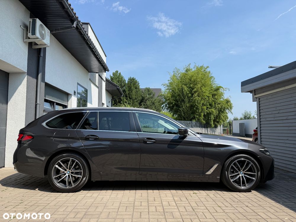 BMW Seria 5 518d Sport Line sport - 5