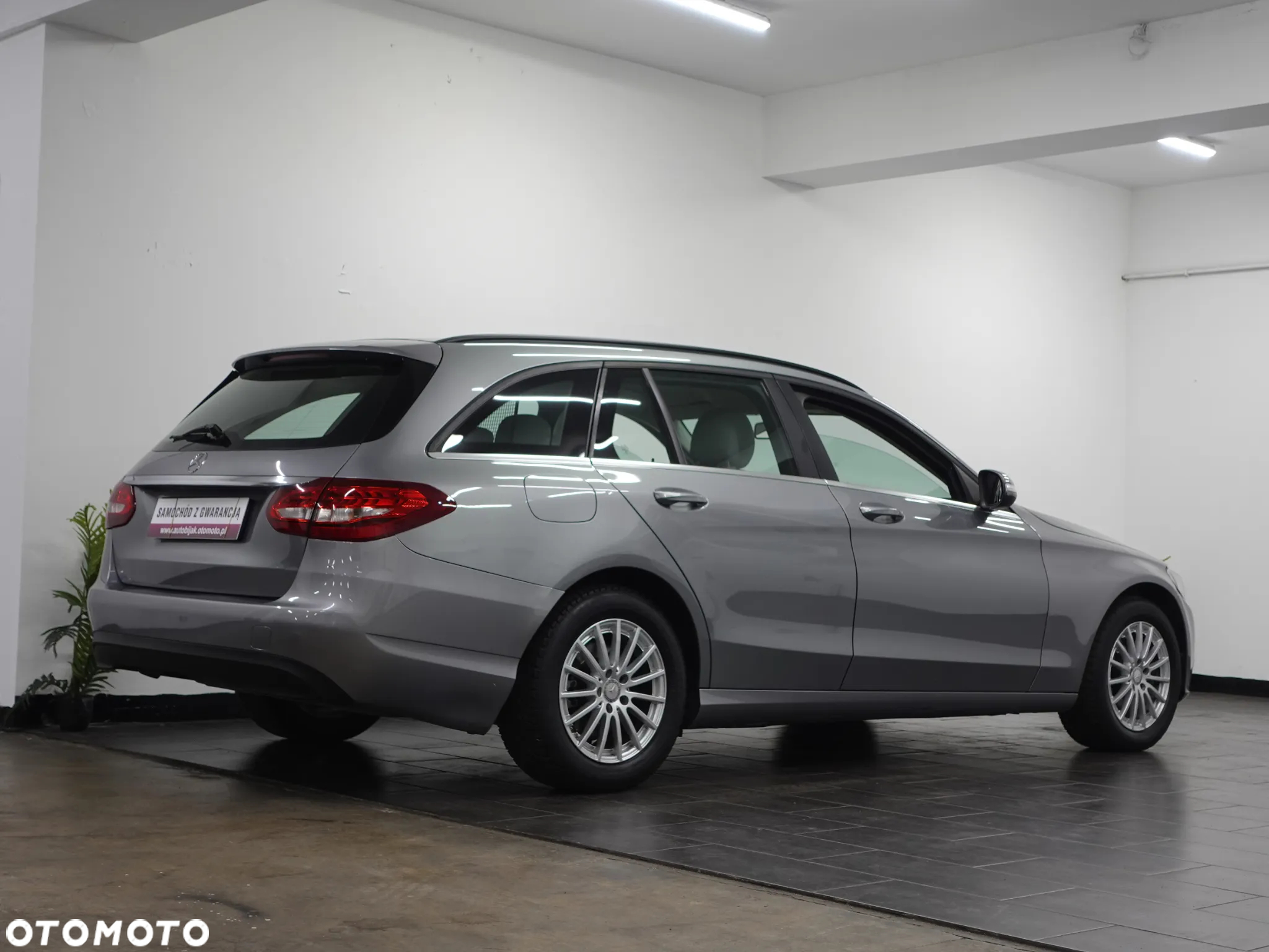 Mercedes-Benz Klasa C 180 (BlueTEC) d T - 10
