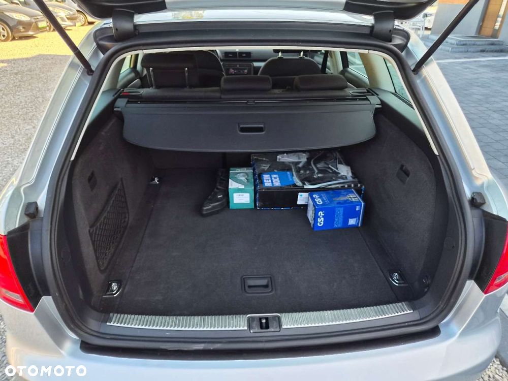 Audi A4 Avant - 17