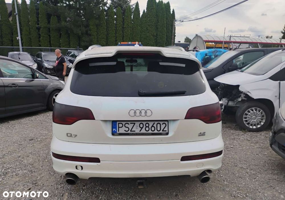 Audi Q7 - 29