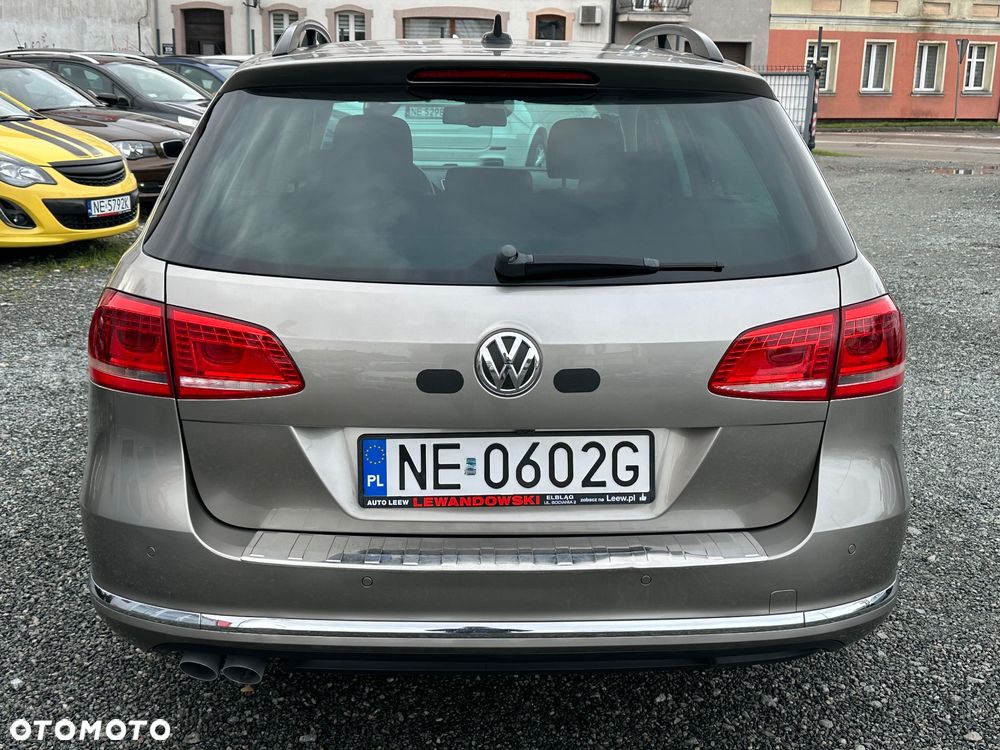 Volkswagen Passat Variant 2.0 TDI DSG BlueMotion Technology Business Edition - 6