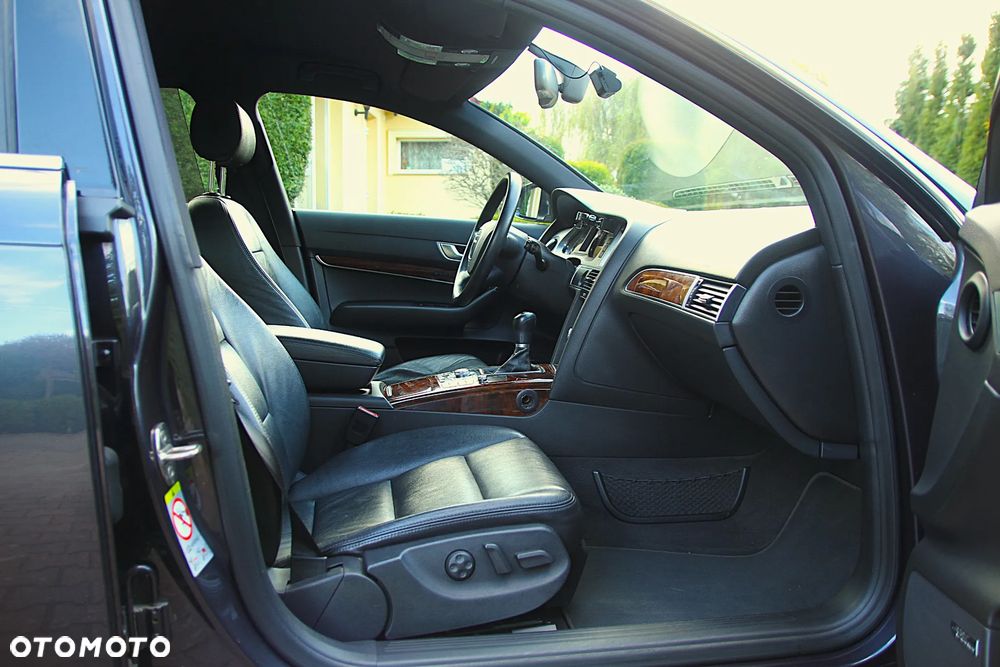 Audi A6 Avant - 26