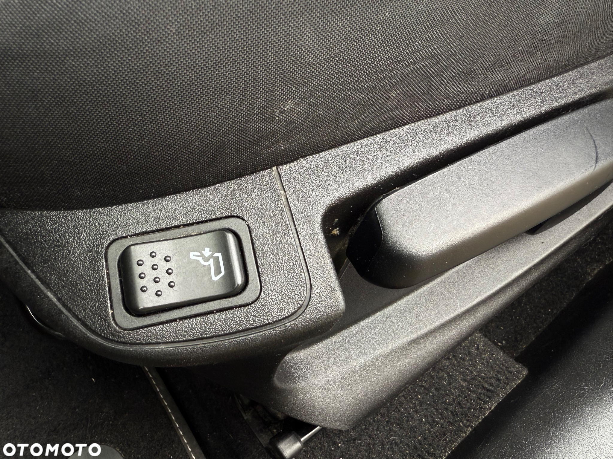 Fiat Tipo 1.6 MultiJet Lounge - 32