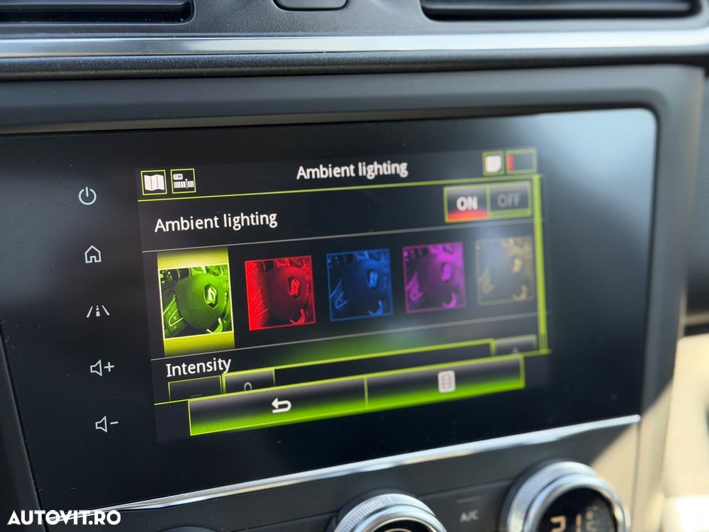 Renault Kadjar BLUE dCi 115 EDC BOSE EDITION - 22