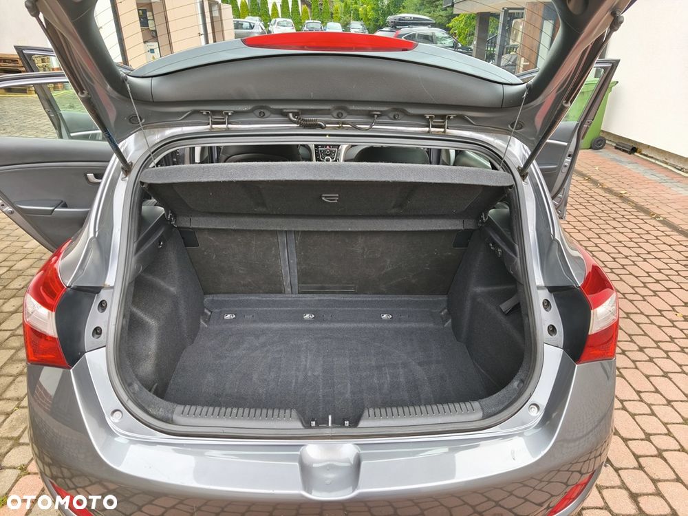 Hyundai i30 1.4 Trend - 26