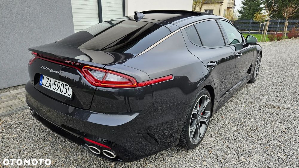Kia Stinger 3.3 T-GDI AWD GT - 35