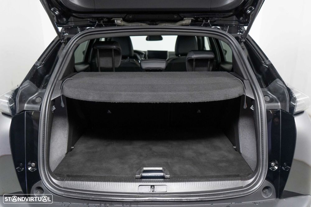 Peugeot 2008 1.2 PureTech Allure Pack EAT8 - 12