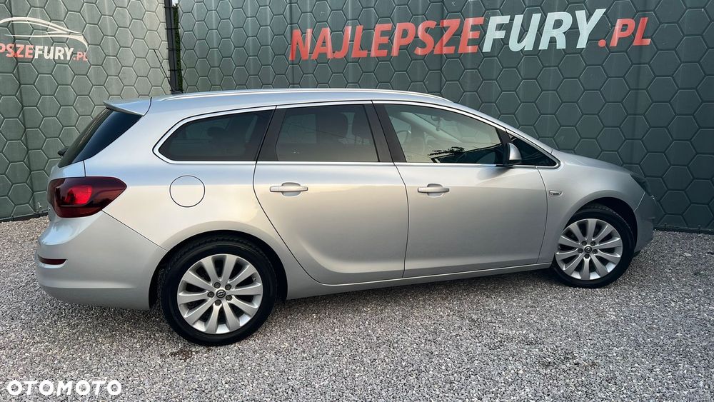 Opel Astra 1.4 Turbo Cosmo - 13