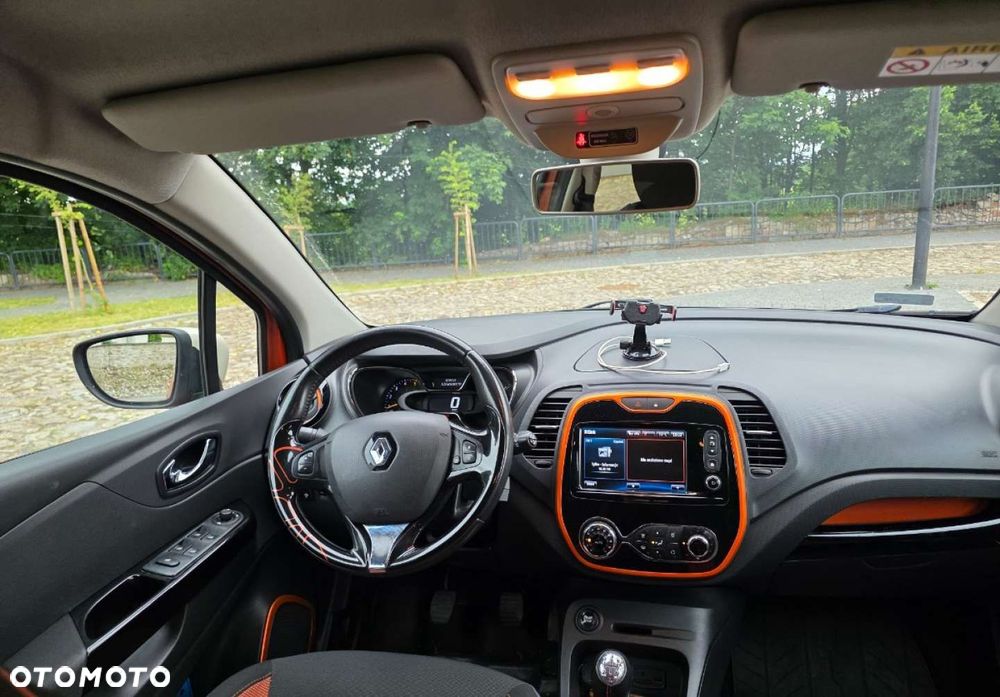 Renault Captur - 23