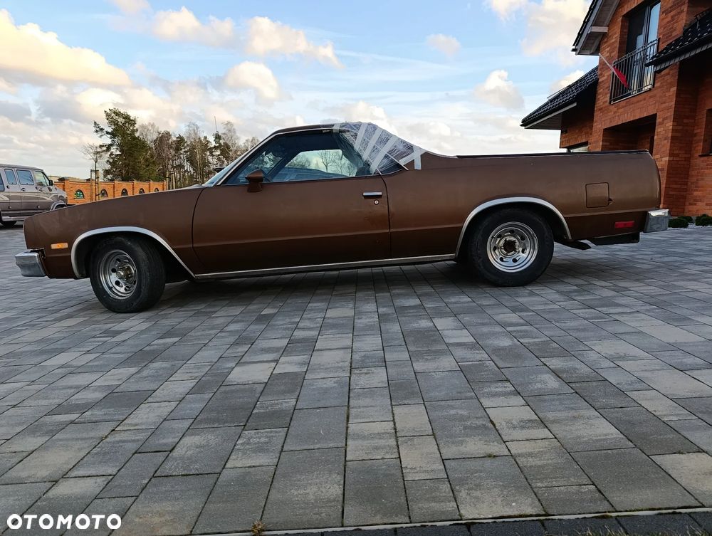 Chevrolet El Camino - 17