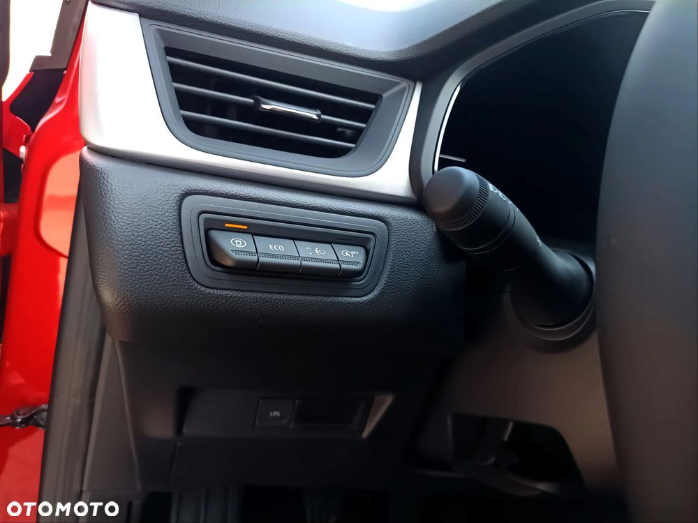 Renault Captur - 19