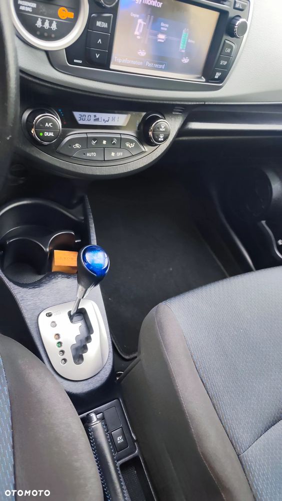 Toyota Yaris 1.5 VVT-i Edition 2014 - 17