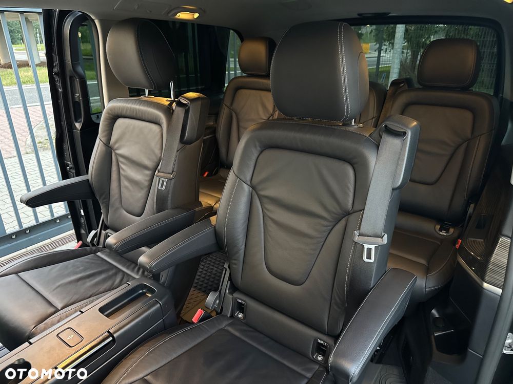 Mercedes-Benz Klasa V 300 d Avantgarde 9G-Tronic (d³ugi) - 23
