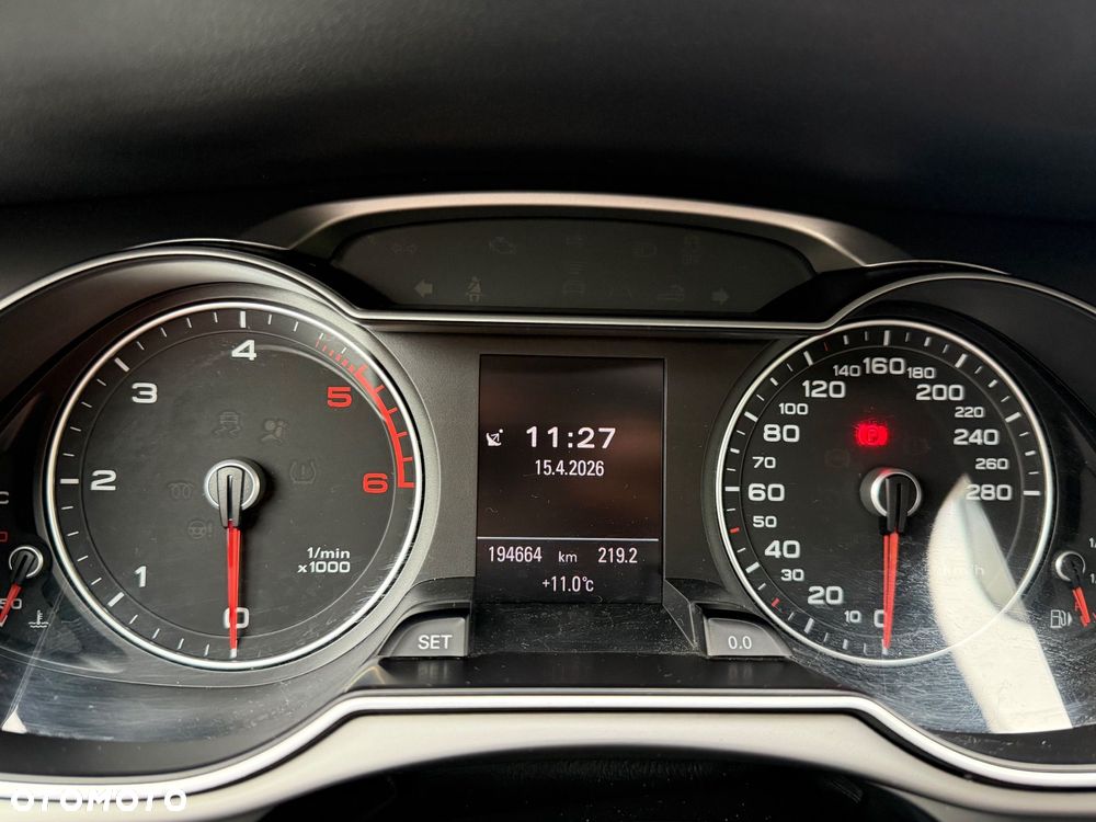 Audi A4 Avant 2.0 TDI - 8