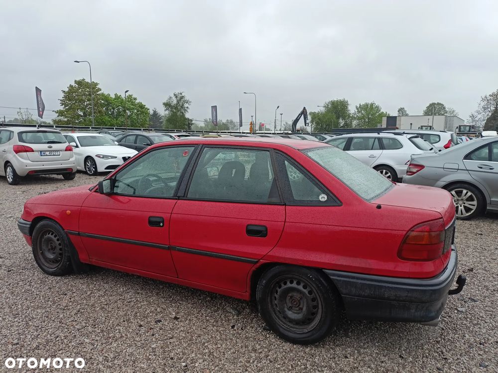 Opel Astra - 3