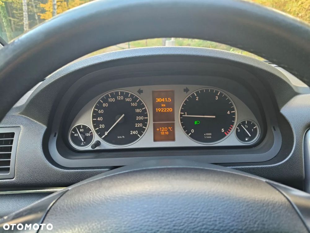 Mercedes-Benz Klasa B 180 CDI - 13