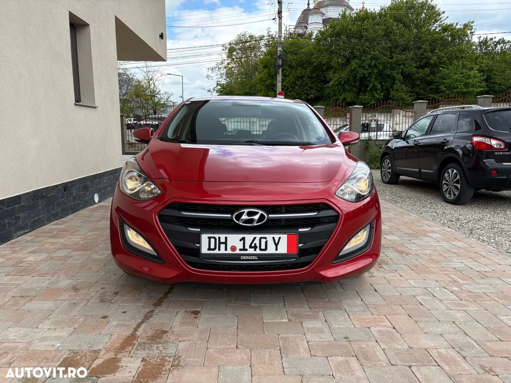 Hyundai i30 1.4 CRDi Advantage - 11