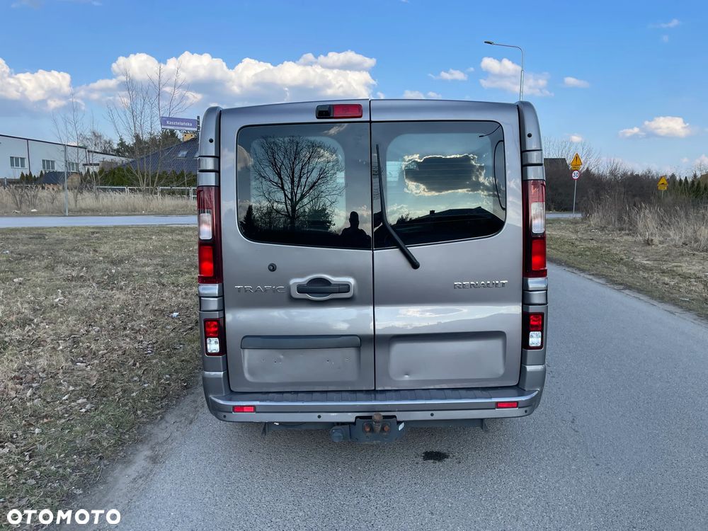 Renault TRAFIC - 7