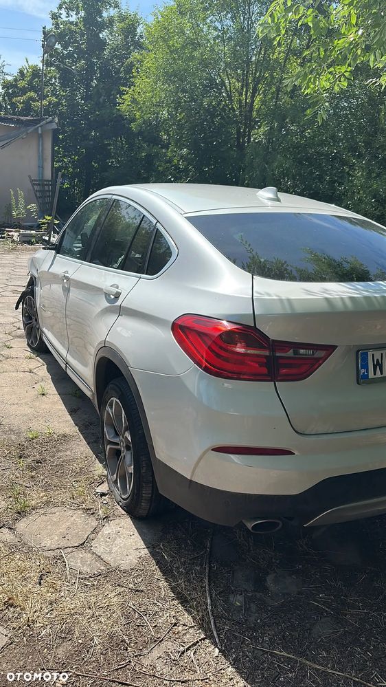BMW X4 xDrive20d xLine - 11
