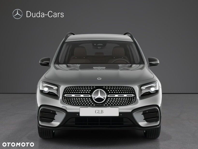 Mercedes-Benz GLB - 5