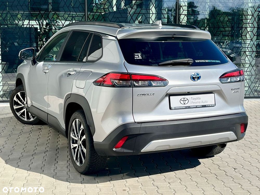 Toyota Corolla Cross 2.0 Hybrid Style AWD - 11