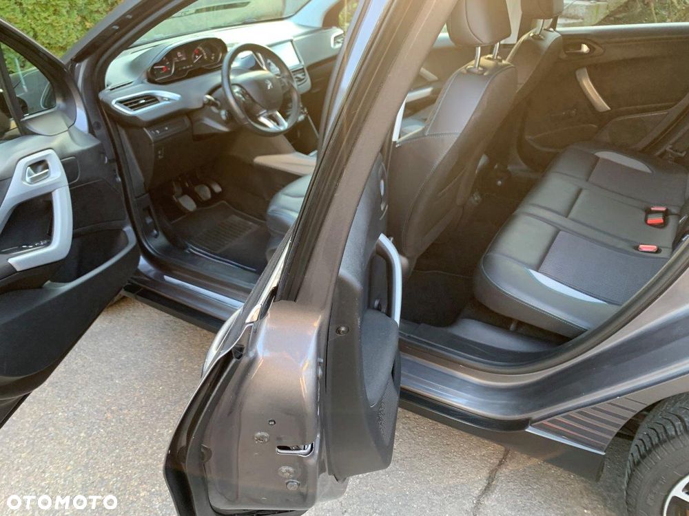 Peugeot 2008 PureTech 130 GPF Stop&Start Crossway - 18