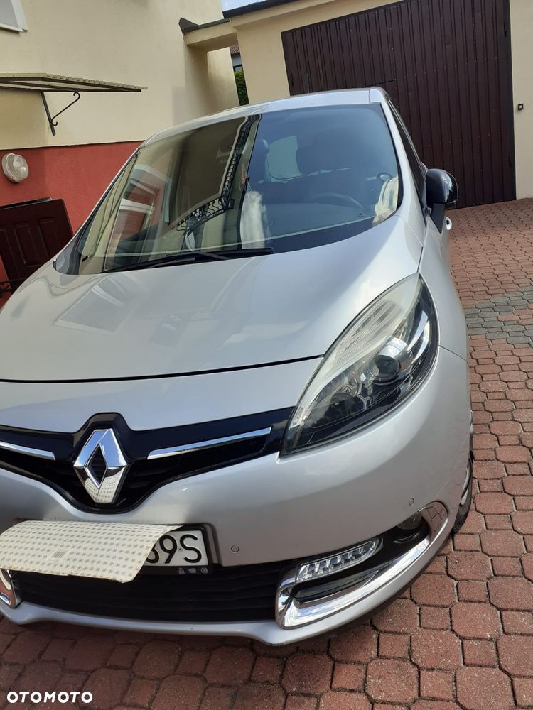 Renault Scenic - 1