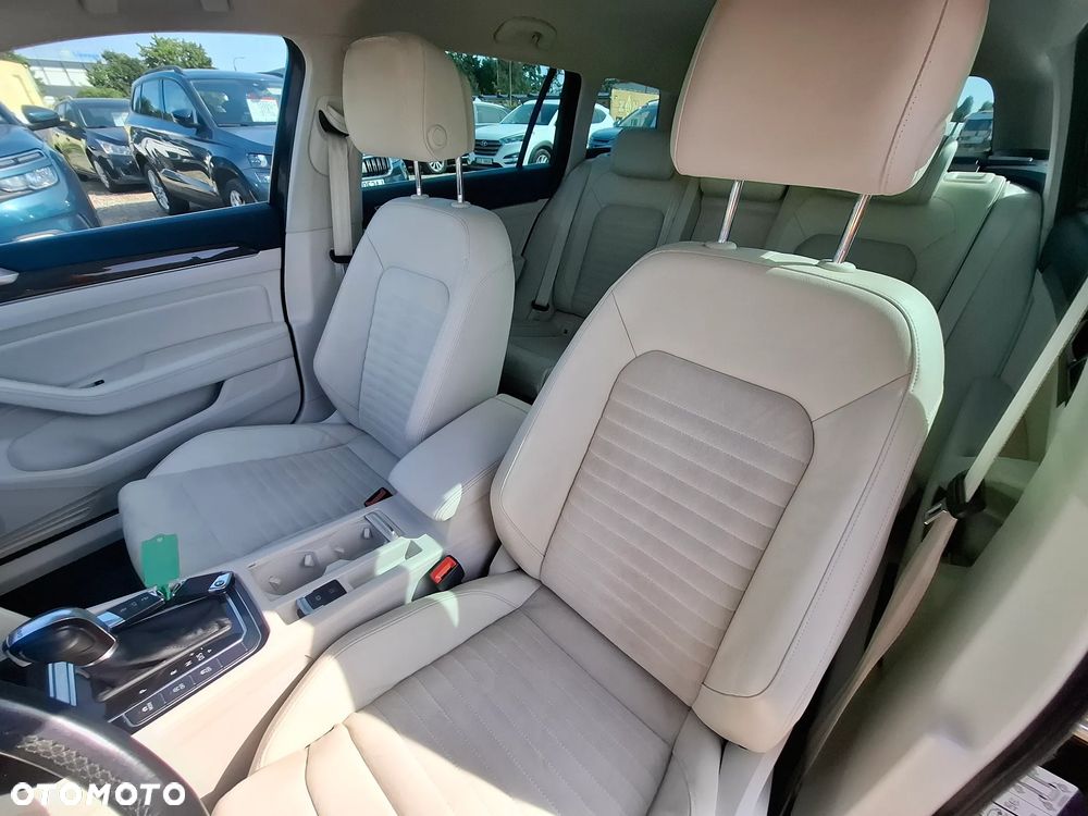 Volkswagen Passat 2.0 TDI SCR DSG Highline - 10