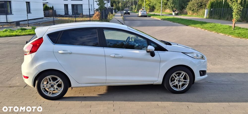 Ford Fiesta - 4