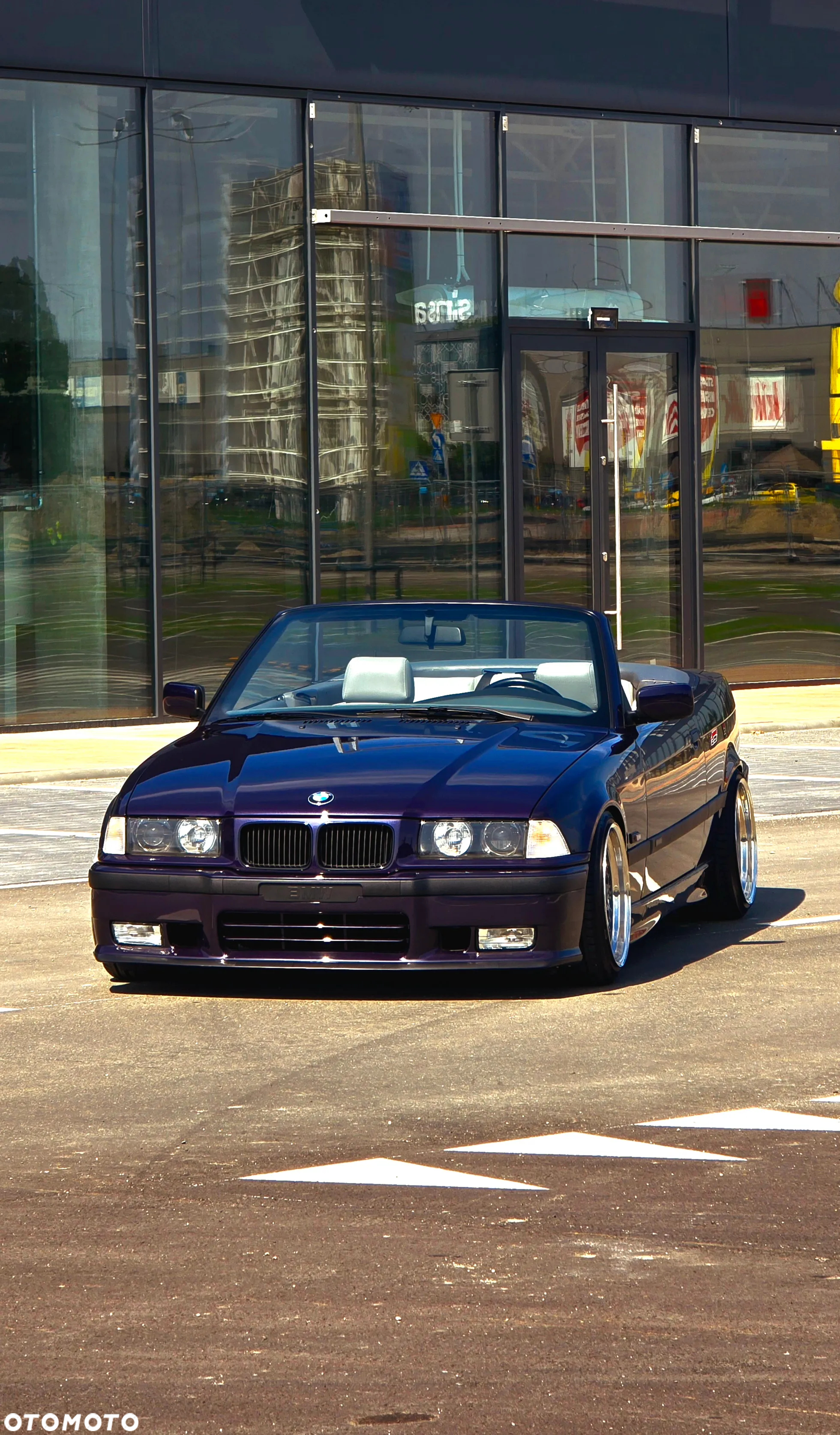 BMW Seria 3 318i Cabriolet - 2