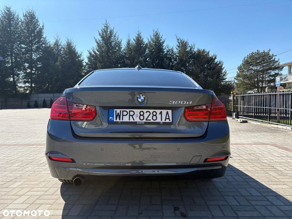 BMW Seria 3 320d - 2