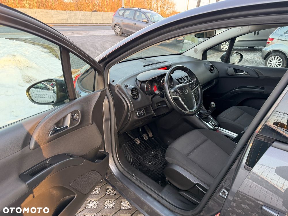 Opel Meriva - 21