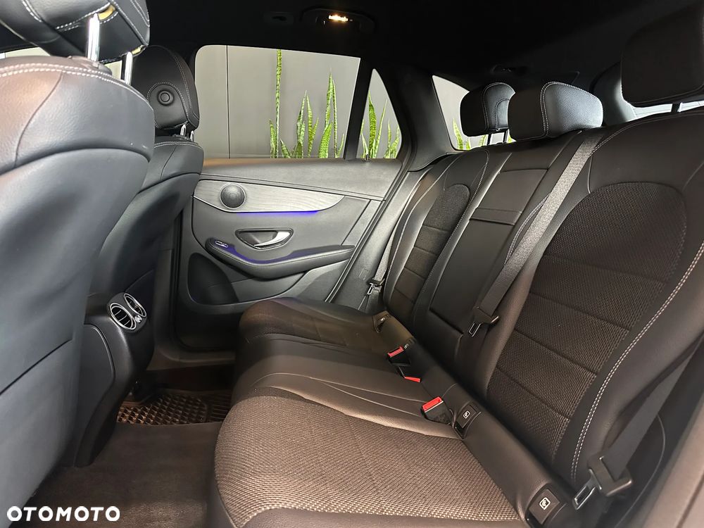 Mercedes-Benz GLC 220 d 4-Matic - 10