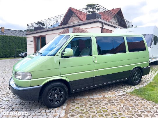 Volkswagen Multivan - 4