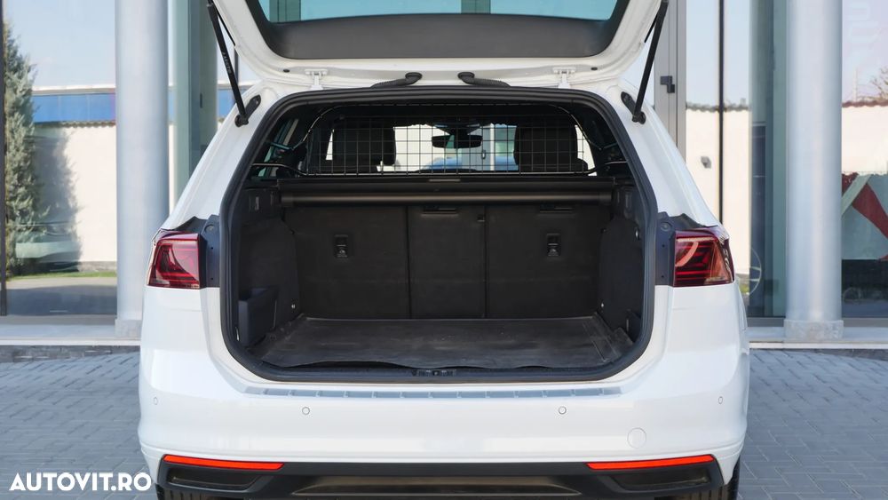 Volkswagen Passat 2.0 TDI SCR DSG Business - 39