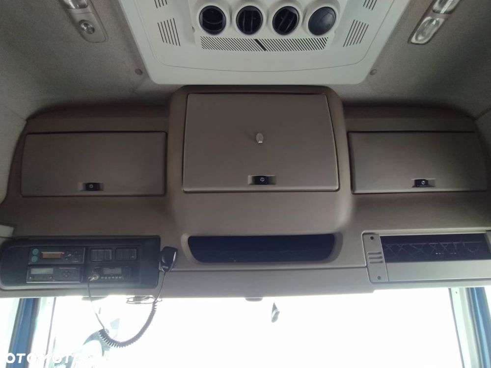 DAF CF 310 - 7
