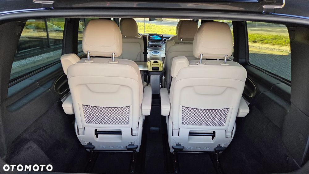 Mercedes-Benz Klasa V 300 d lang 4Matic 9G-TRONIC Avantgarde - 20