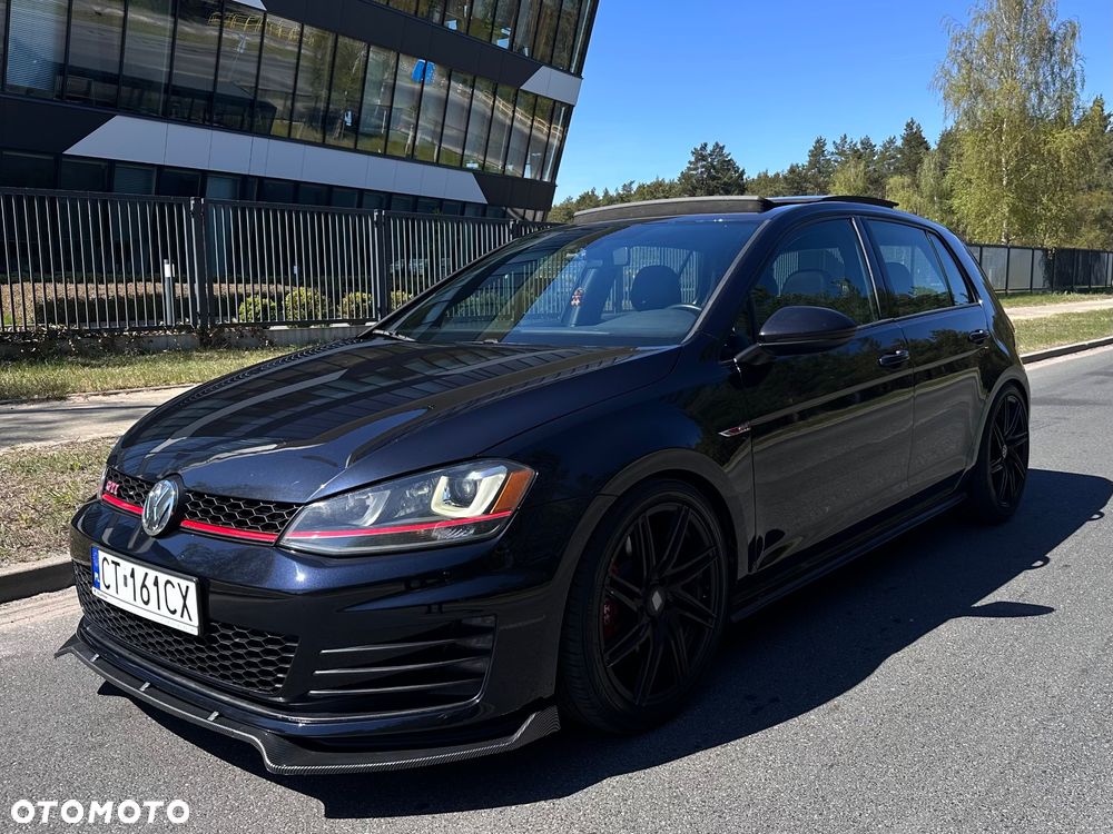 Volkswagen Golf GTI Performance BlueMotion Technology DSG - 1