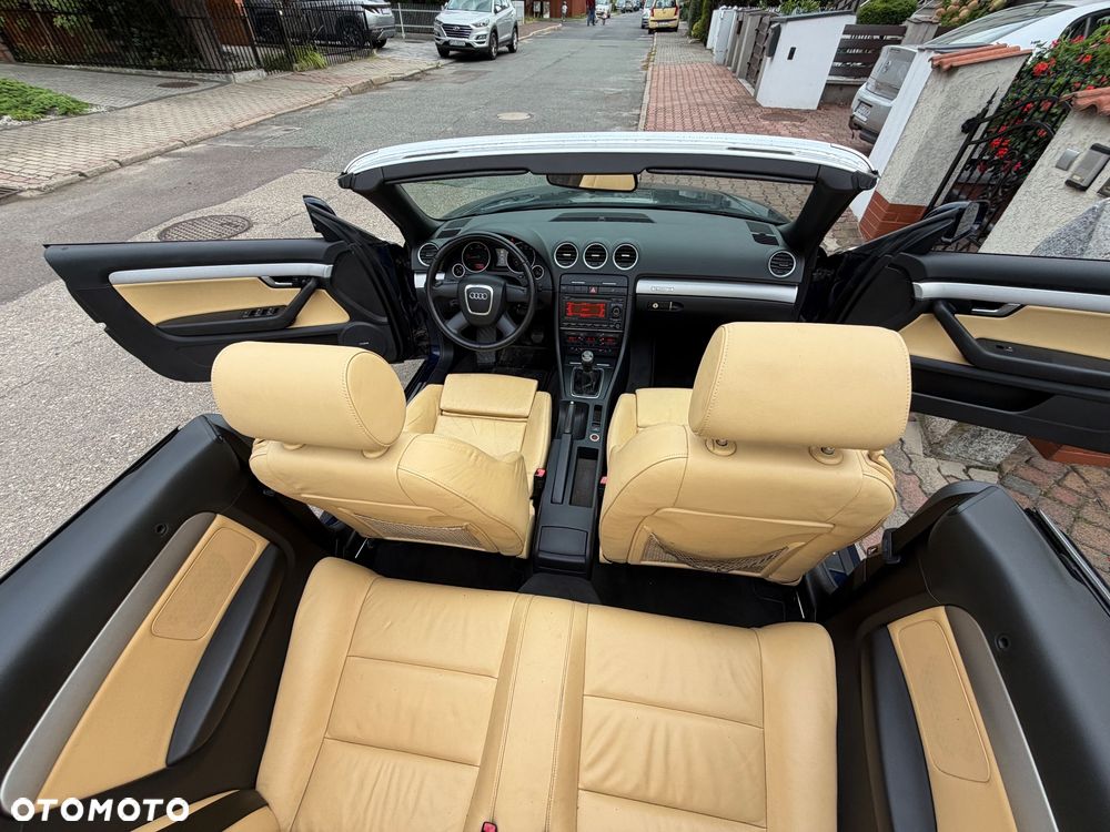 Audi A4 Cabrio 3.0 TDI DPF Quattro - 7