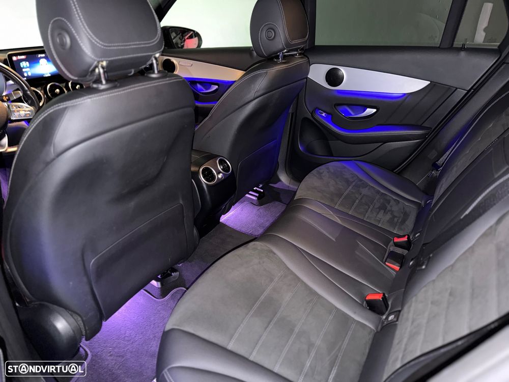 Mercedes-Benz GLC 300 de 4Matic 9G-TRONIC AMG Line Plus - 39